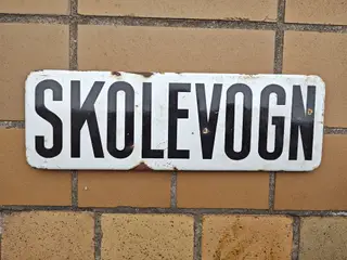 Gammelt Skolevogn emaljeskilt