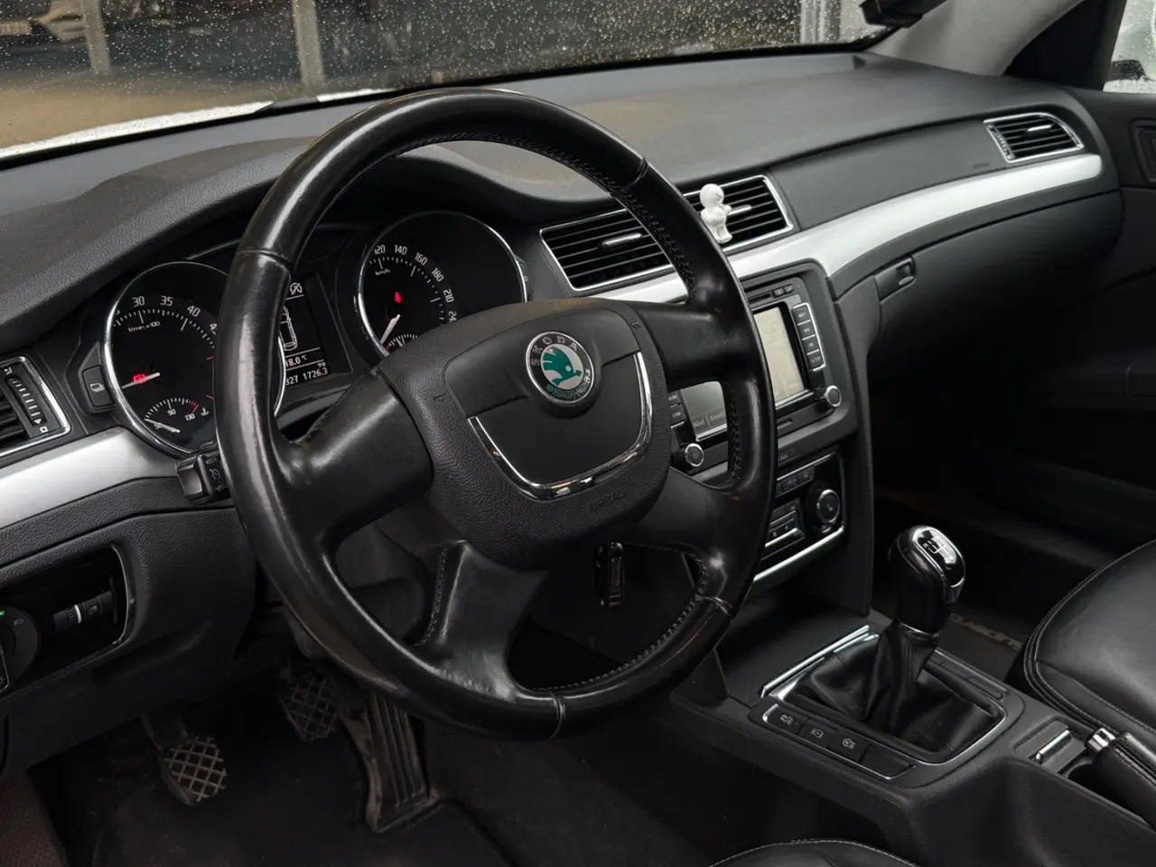 Billede 4 - Skoda Superb 1,6 TDi 105 Elegance Combi GreenLine