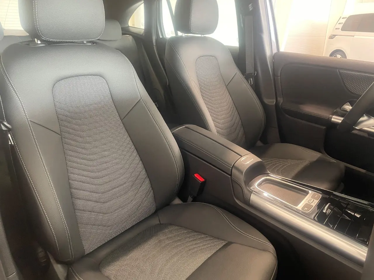 Billede 9 - Mercedes EQA250+ Progressive Advance