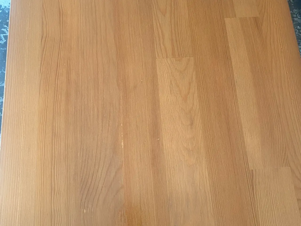Billede 2 - Sofabord fra IKEA