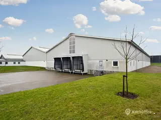 Gode og høje lagerhaller til god pris