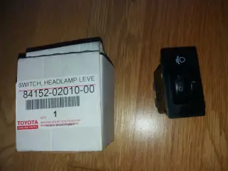 Kontakt lygtejustering Corolla