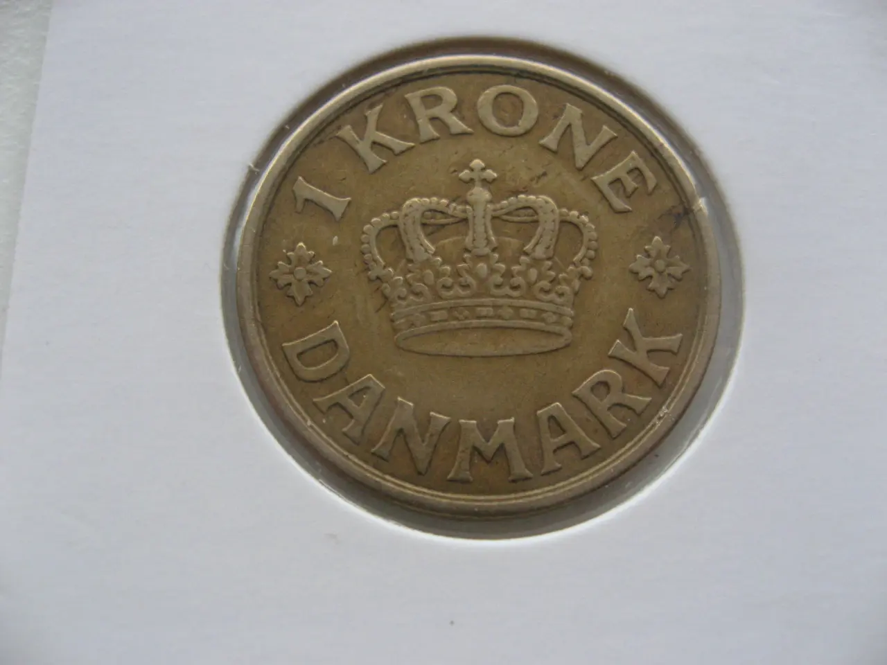 Billede 2 - Flot/Pæn gul 1 kr 1930, godt årstal