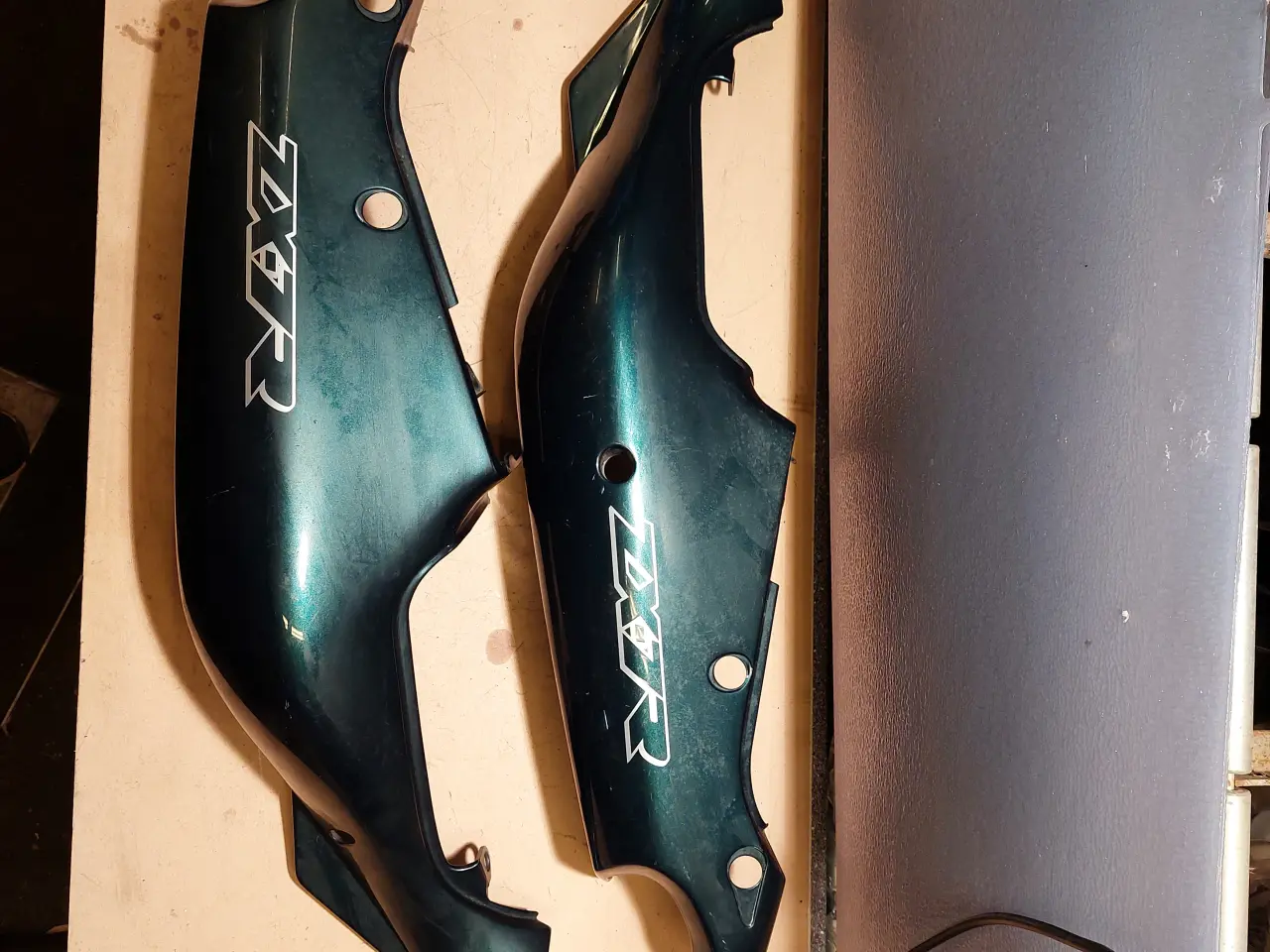 Billede 1 - Kawasaki Zx7r sidedæksler