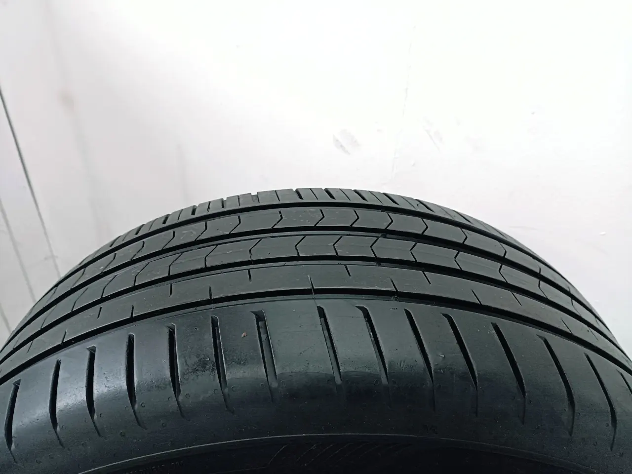 Billede 3 - sommerdæk - 235/55R17 103Y Vredstein/Nexen (4 stk)