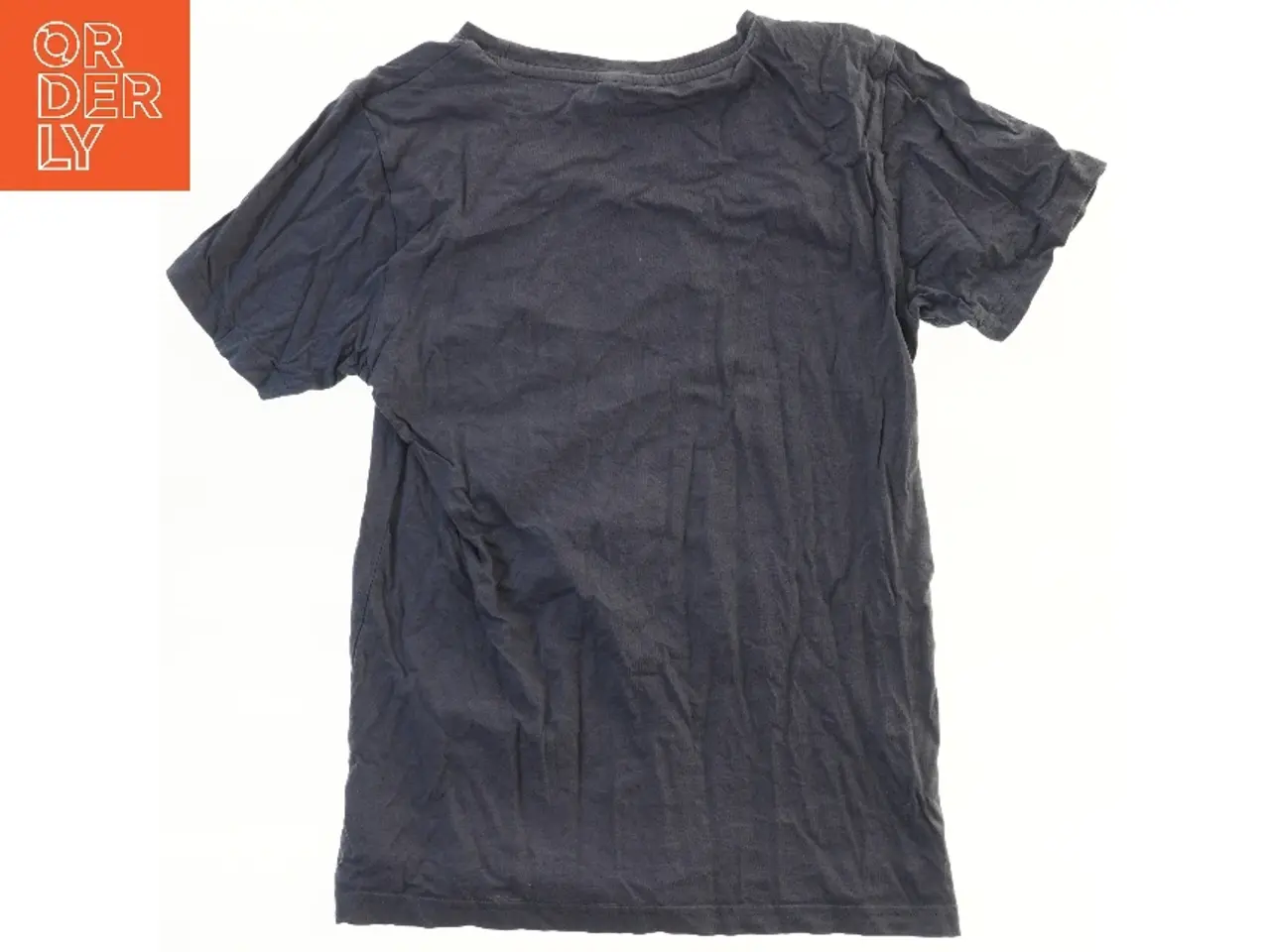 Billede 2 - T-shirt med logo fra Hummel (str. 152)