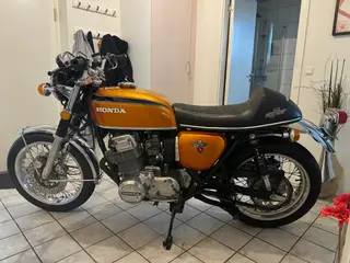 Honda CB 750 FOUR
