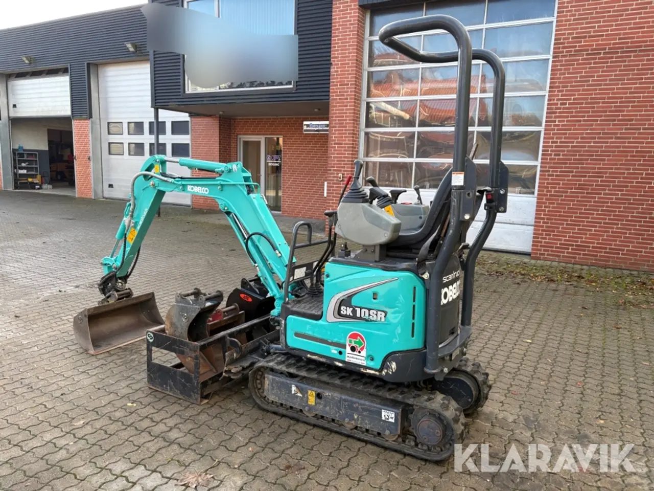 Billede 4 - Minigraver m/redskabspakke Kobelco SK10SR-2E