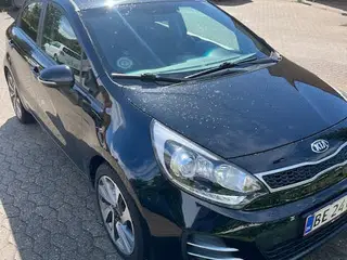 Kia Rio med meget udstyr