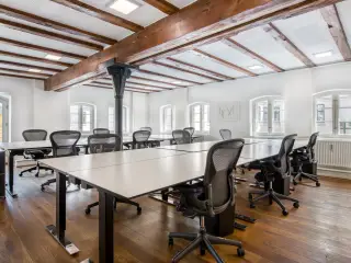 Professionel kontorplads i Regus Havnegade