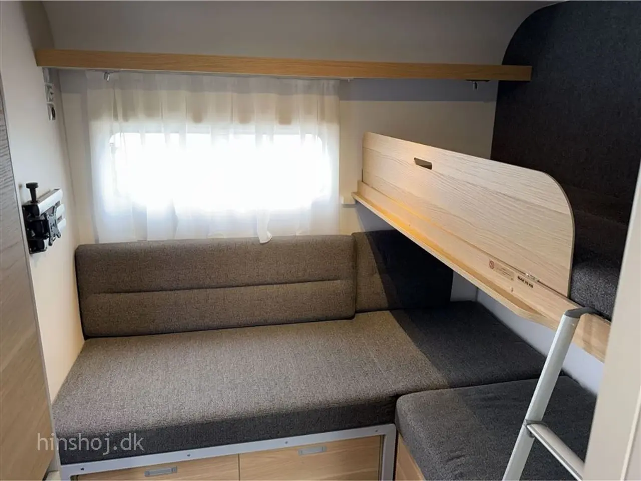 Billede 16 - 2021 - Adria Adora 673 PK Twin Lækker famillie vogn med køje med dobbeltseng fra Hinshøj Caravan