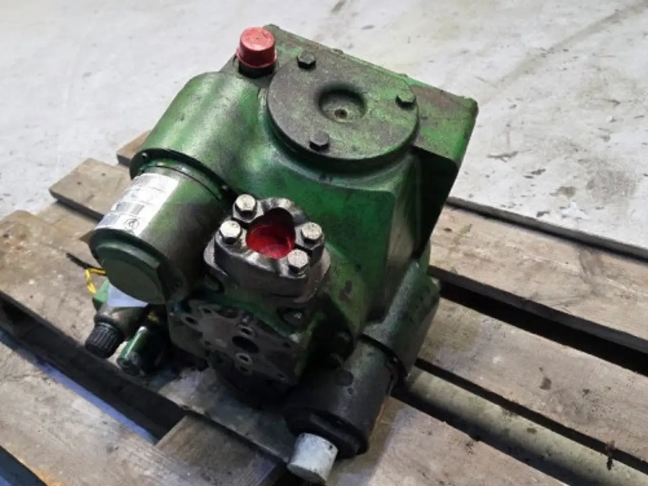 Billede 6 - John Deere T660 Hydrostatmotor AXE10219