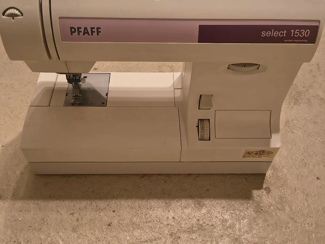 Billede 1 - symaskin PFAFF 1530