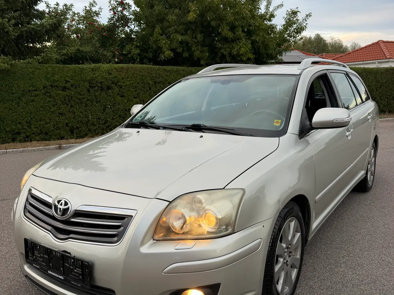 Billede 2 - Toyota Avensis 1.8 - nysynet