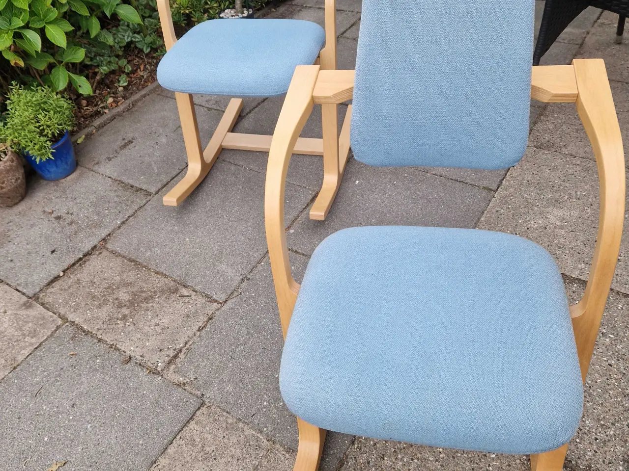 Billede 6 - 2 stk ergonomiske design gyngestole fra Stokke Var