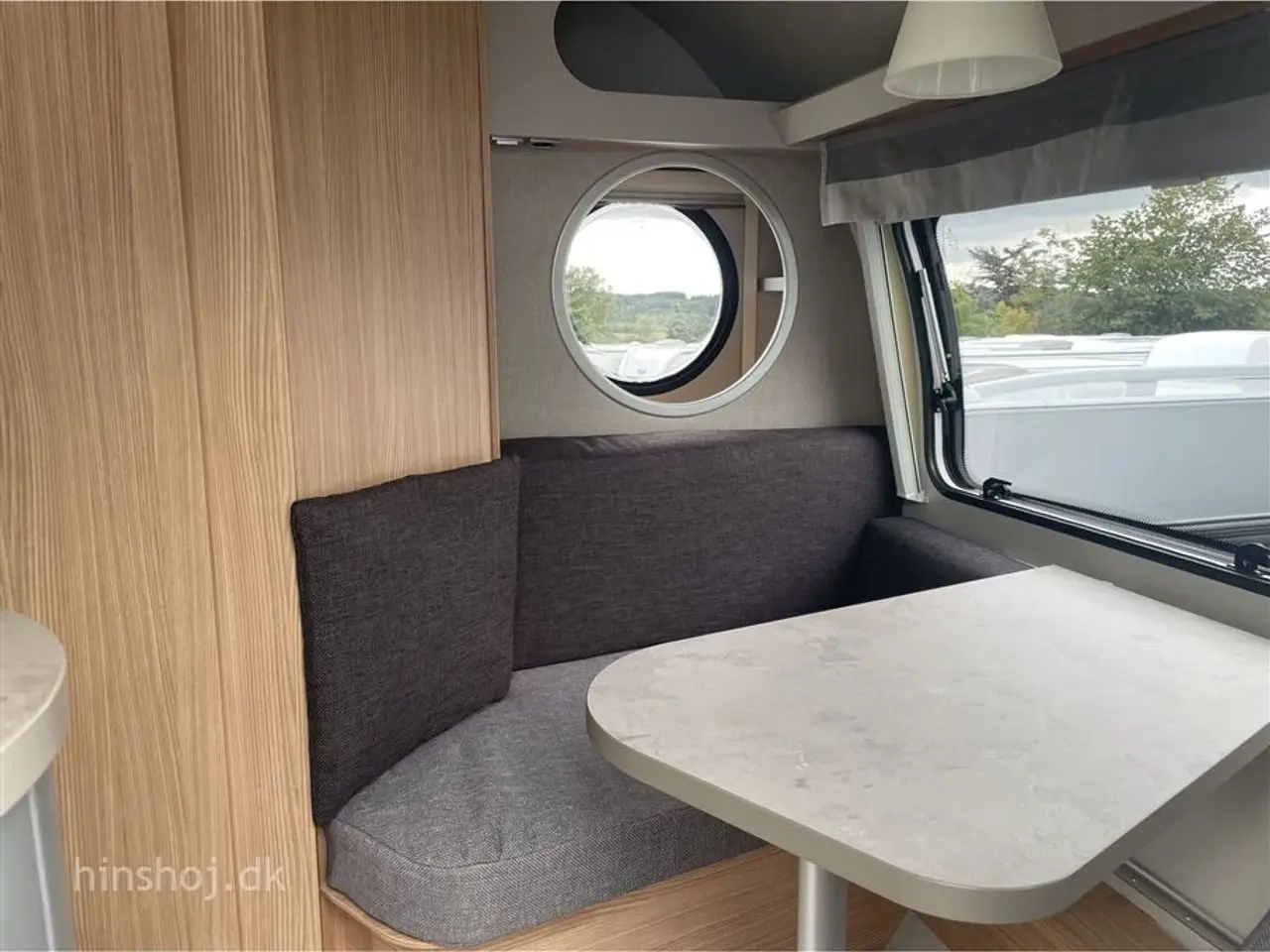 Billede 12 - 2024 - Tabbert T@b L 400 Basic Lækker rejsevogn med fast dobbeltseng fra Hinshøj Caravan