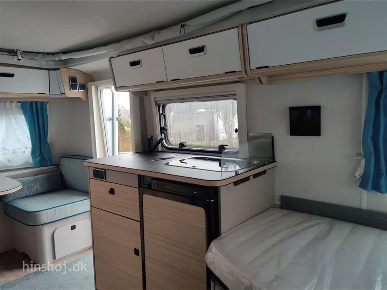 Billede 2 - 2024 - Eriba Touring 542 Harbour Blue   Eriba Touring 542 Harbour Blue 2024 fra Hinshøj Caravan