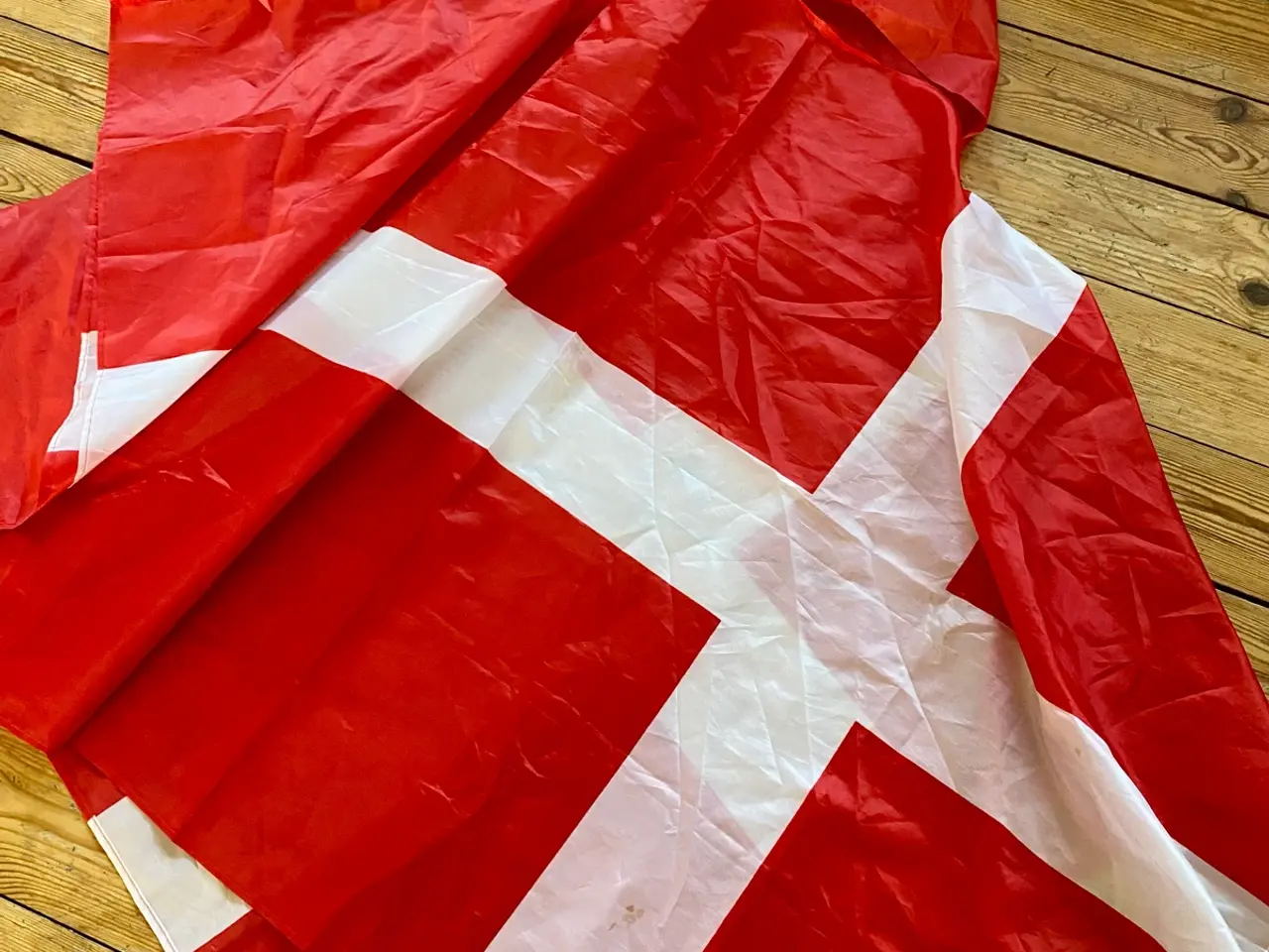 Billede 2 - Dannebrog poncho