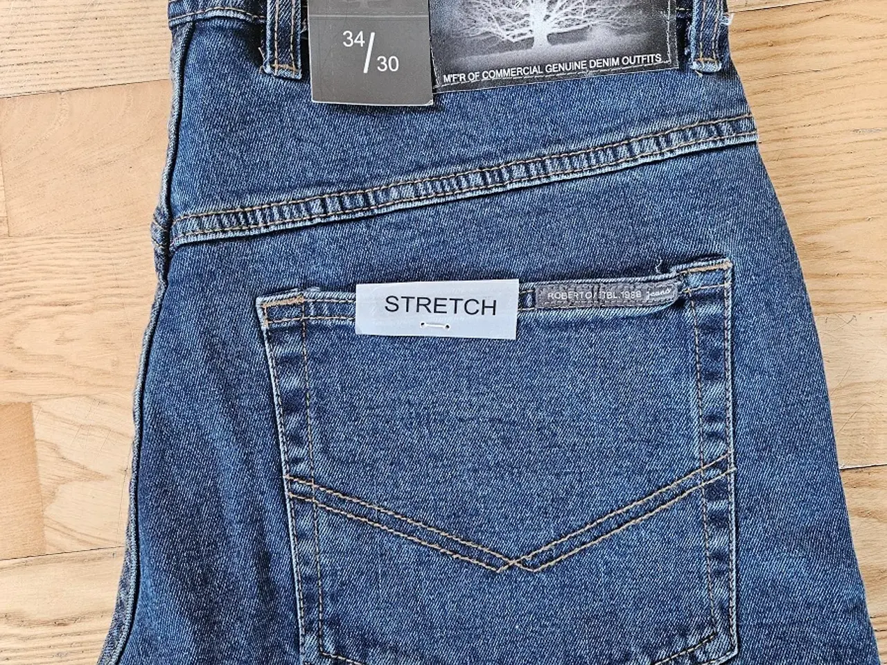 Billede 4 - 2 par helt nye cowboybukser / herrejeans