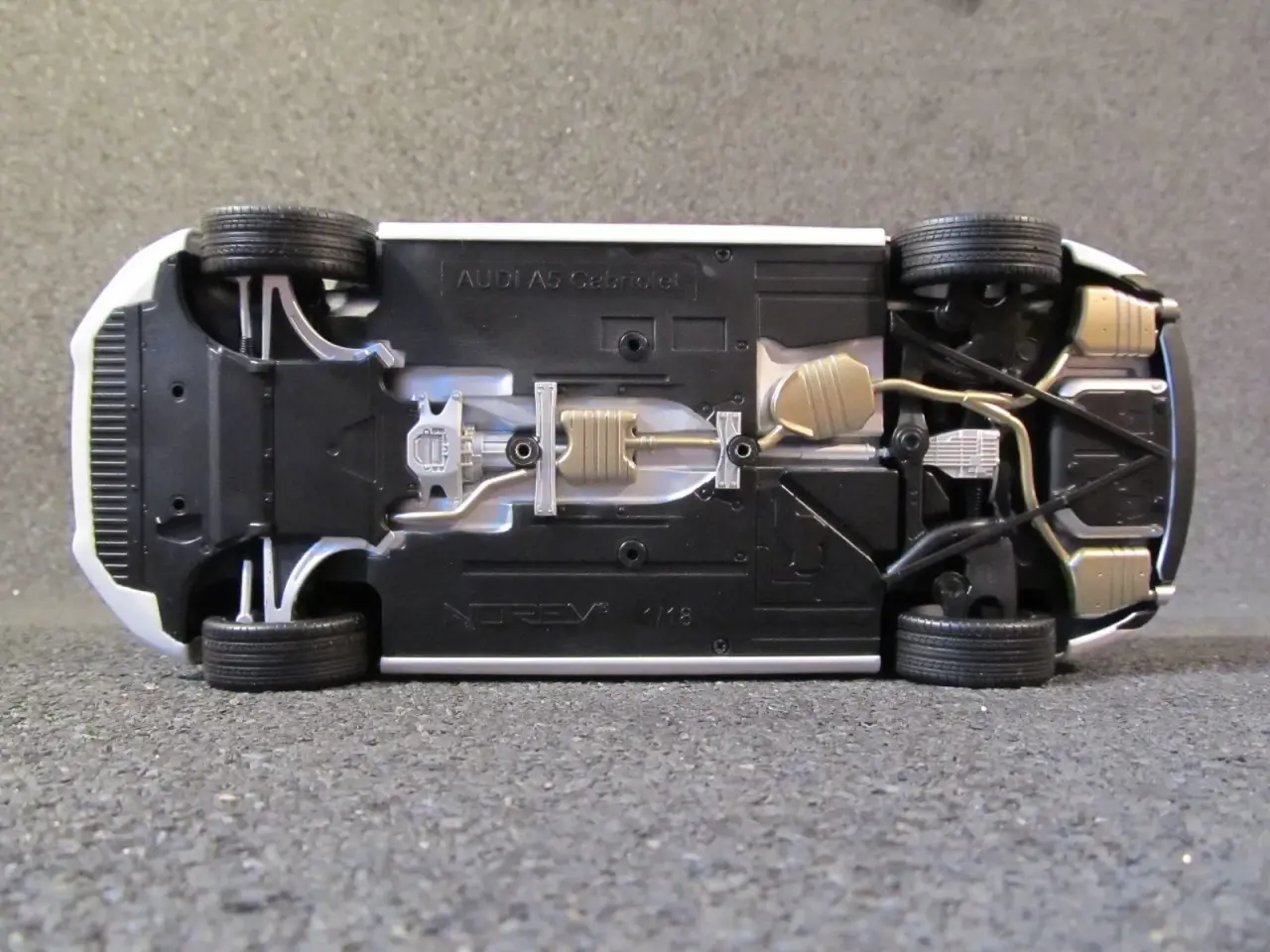 Billede 8 - 2009 Audi A5 Cabriolet - 1:18