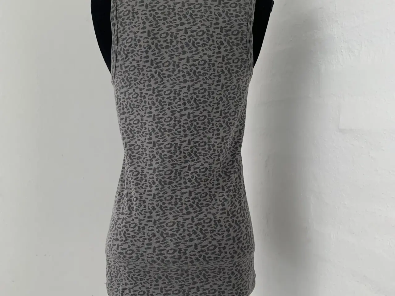 Billede 4 - Top str.38