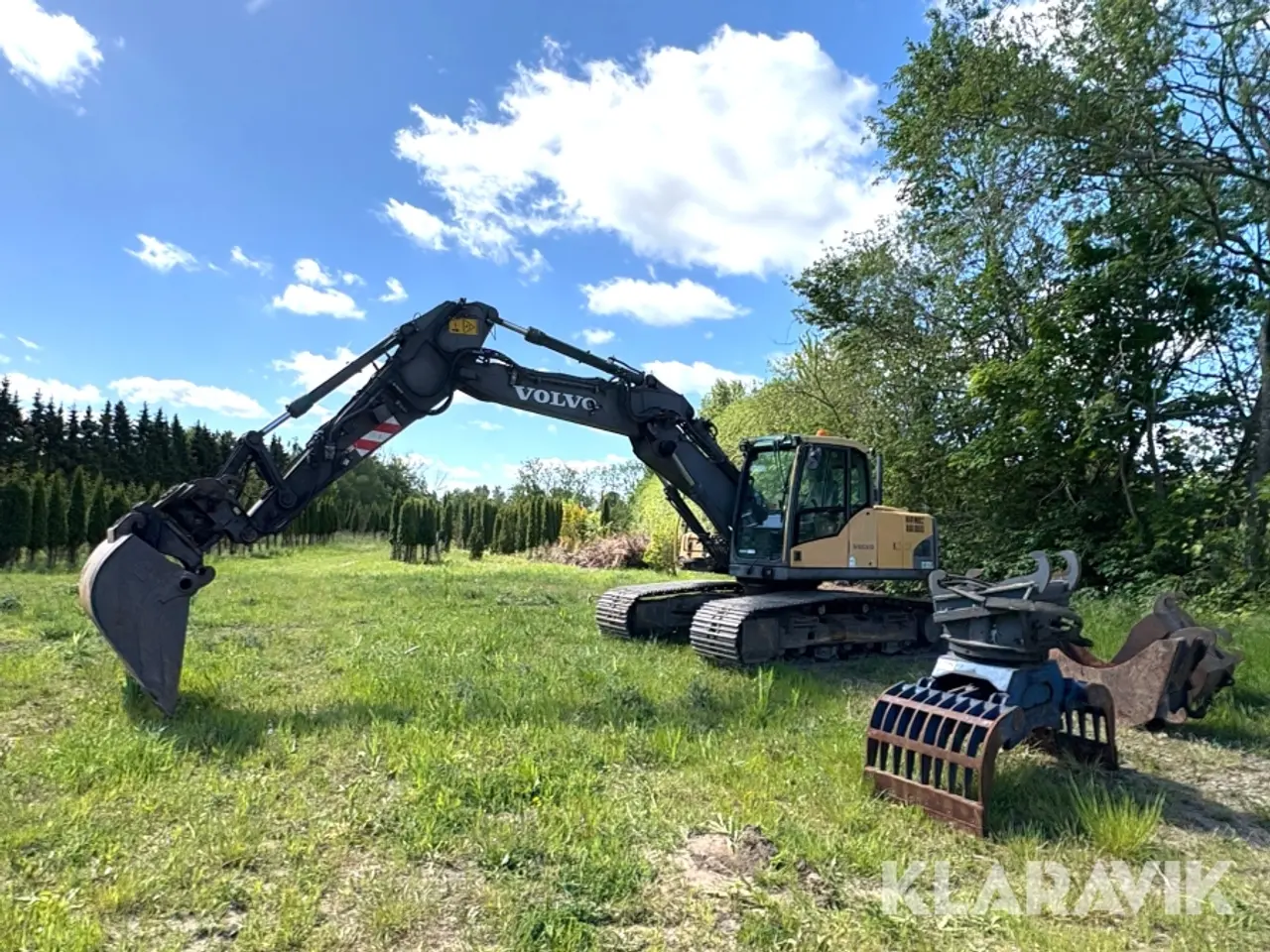 Billede 1 - Gravemaskine Volvo EC 180CL med 3 skovle og sortergrab
