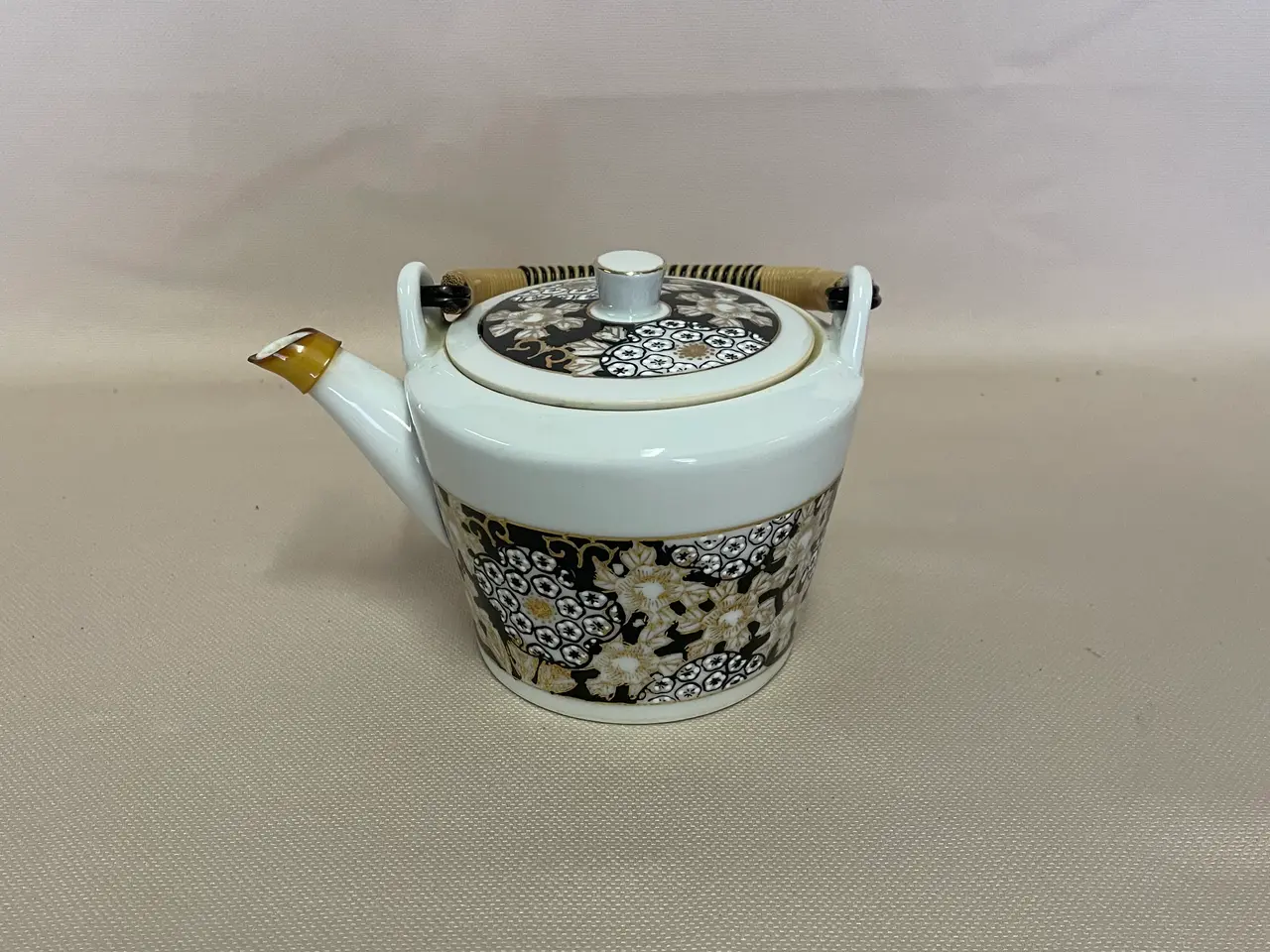 Billede 2 - Japansk tekande, Kyusu-tekande Kutani-porcelæn