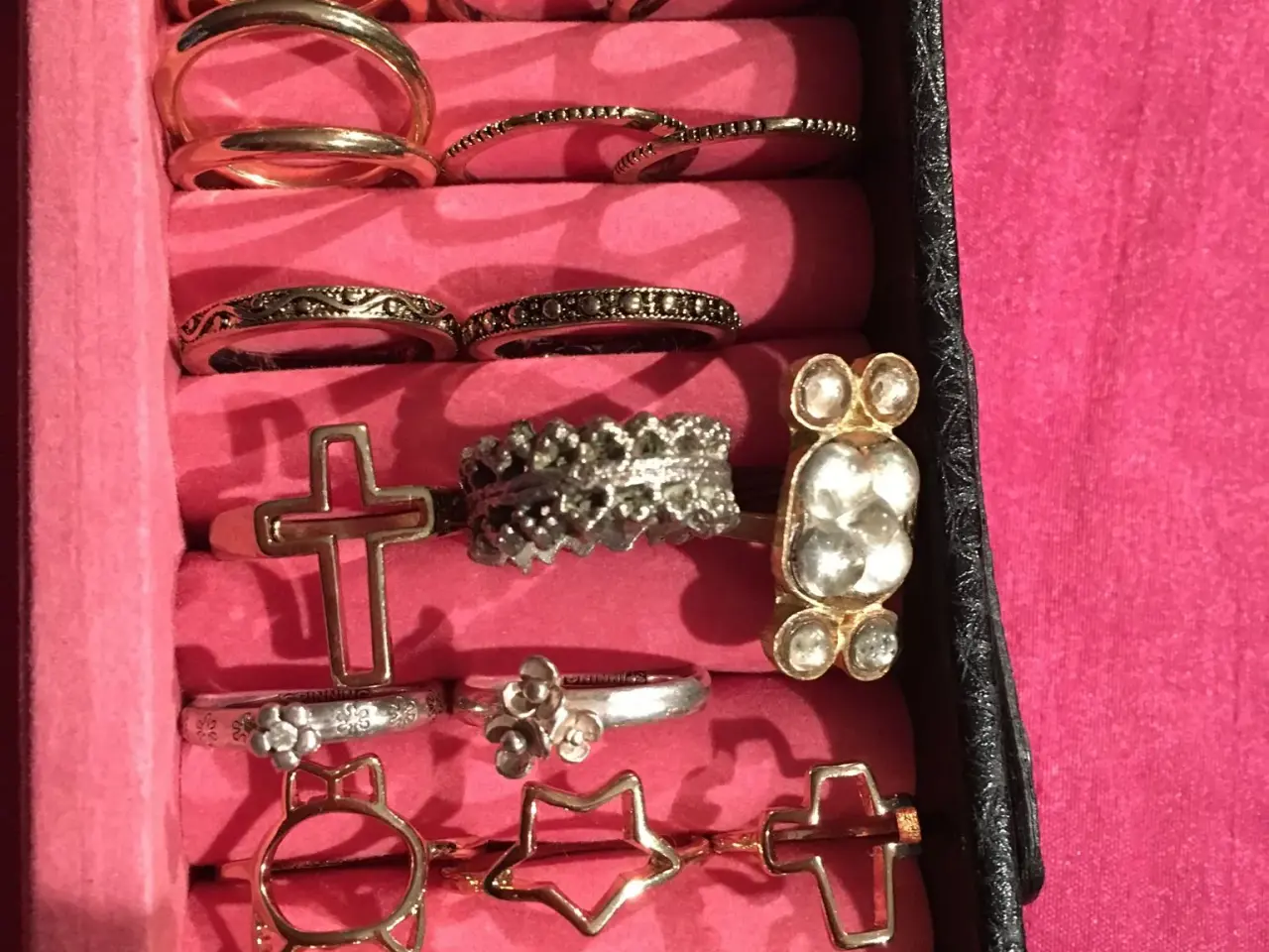 Billede 1 - Diverse RINGE til salg