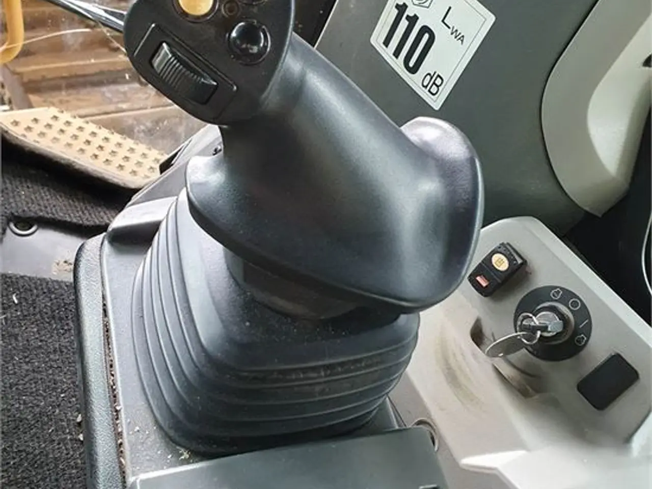 Billede 31 - Caterpillar D7E LGP - 28,5 ton - Ripper, Leica 3D GPS System - EPA