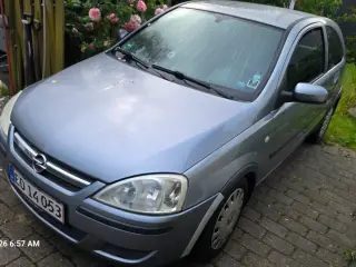 Velholdt bil med en god pris