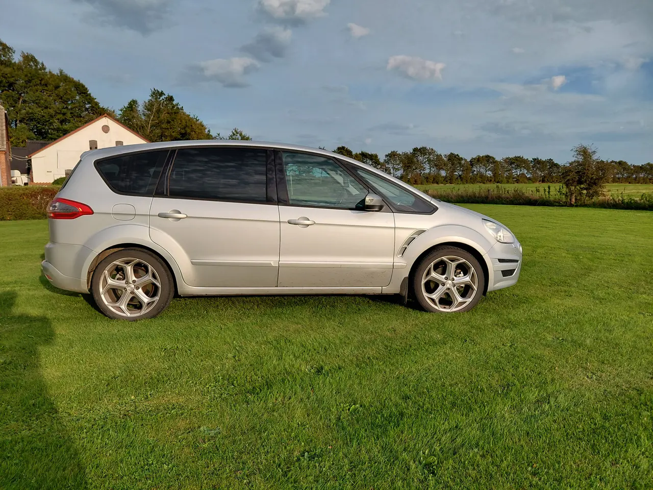 Billede 3 - Nysynet Ford S-max