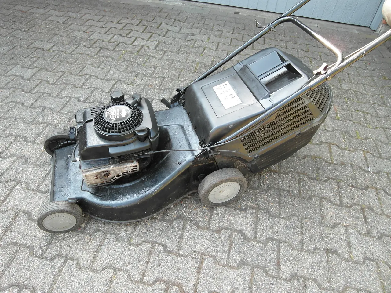Billede 5 - Plæeklipper med Briggs&Stratton motor.