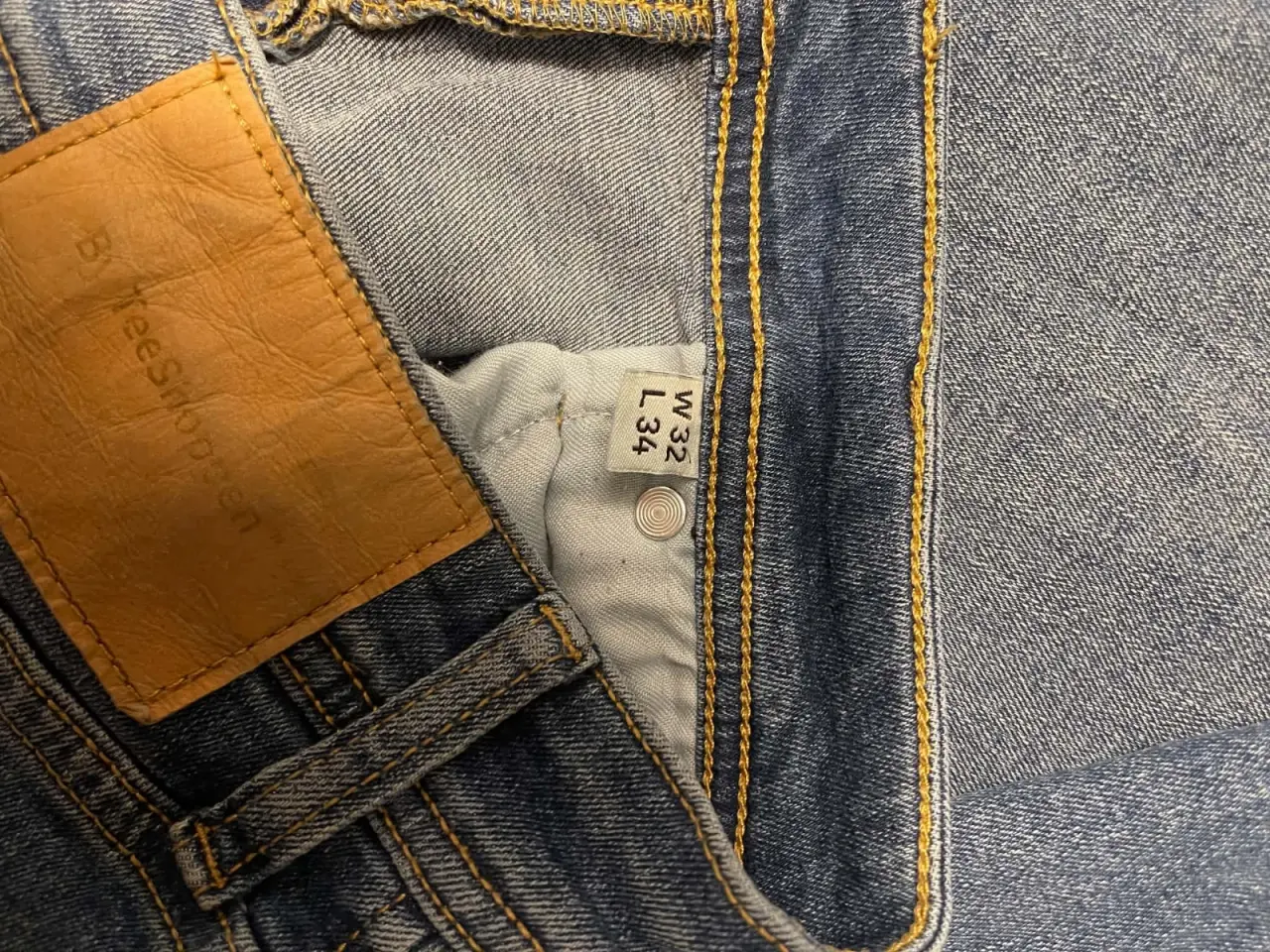 Billede 3 - Cowboybukser fra Teeshoppen W32 L34