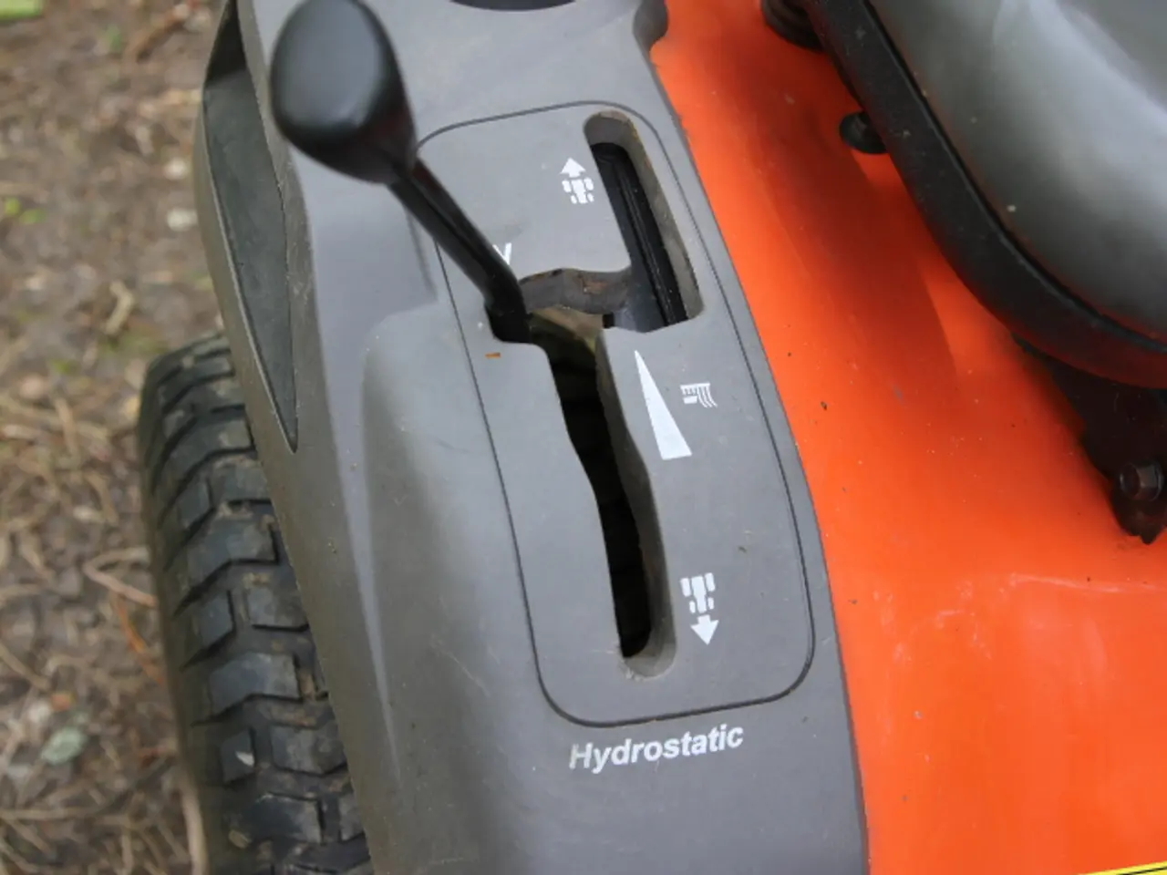 Billede 4 - Husqvarna havetraktor 15 hk