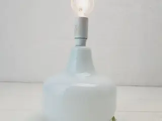 ⭐️- Vintage Opalglas Bordlampe fra Lyskilde No 20