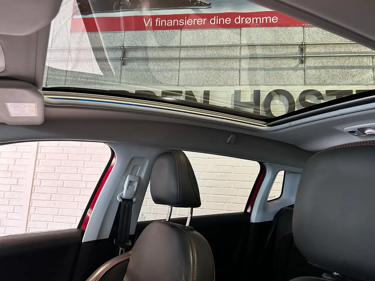 Billede 8 - Peugeot 2008 1,6 BlueHDi 100 GT Line Sky