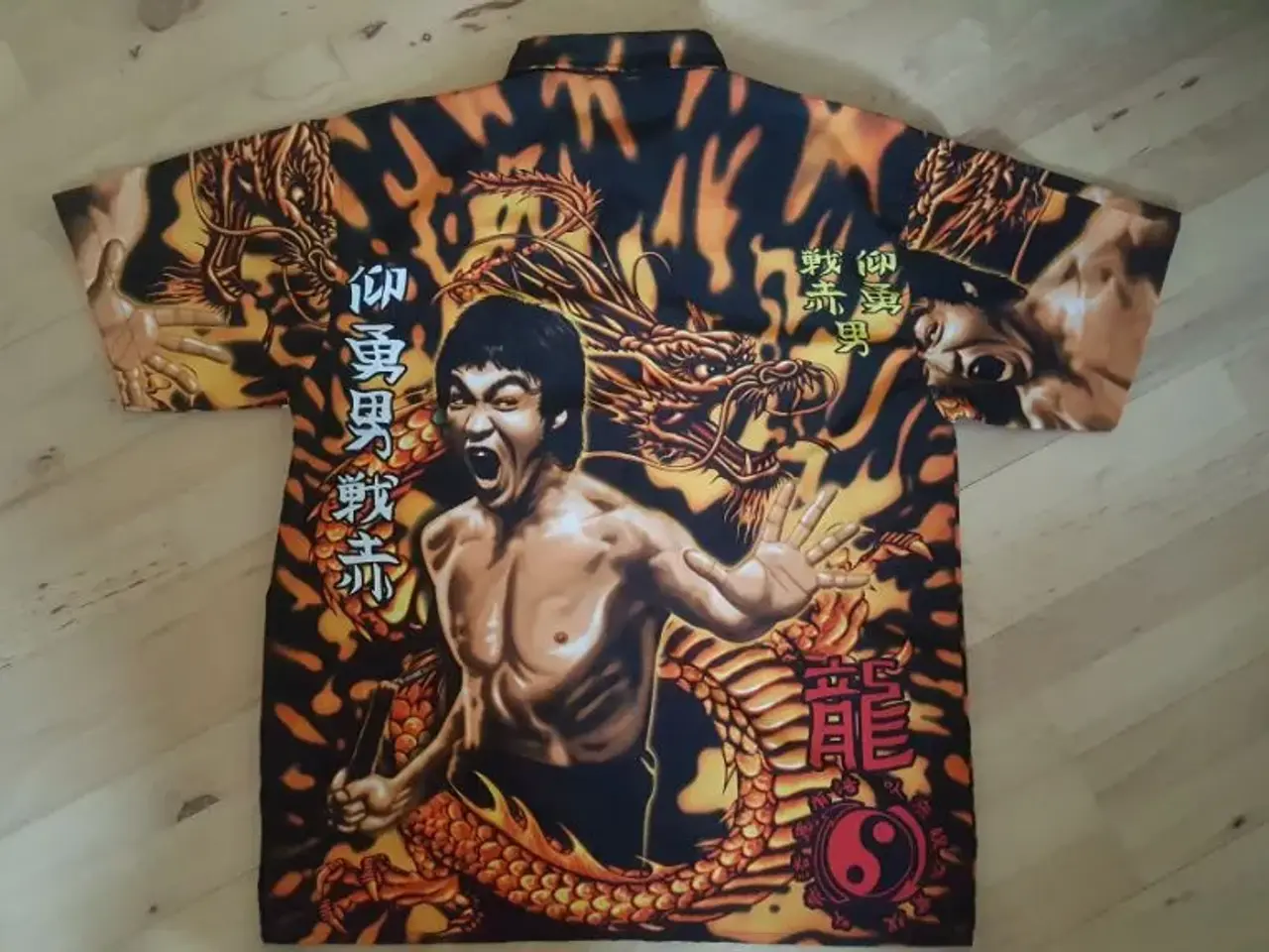 Billede 2 - Bruce Lee ny skjorte import