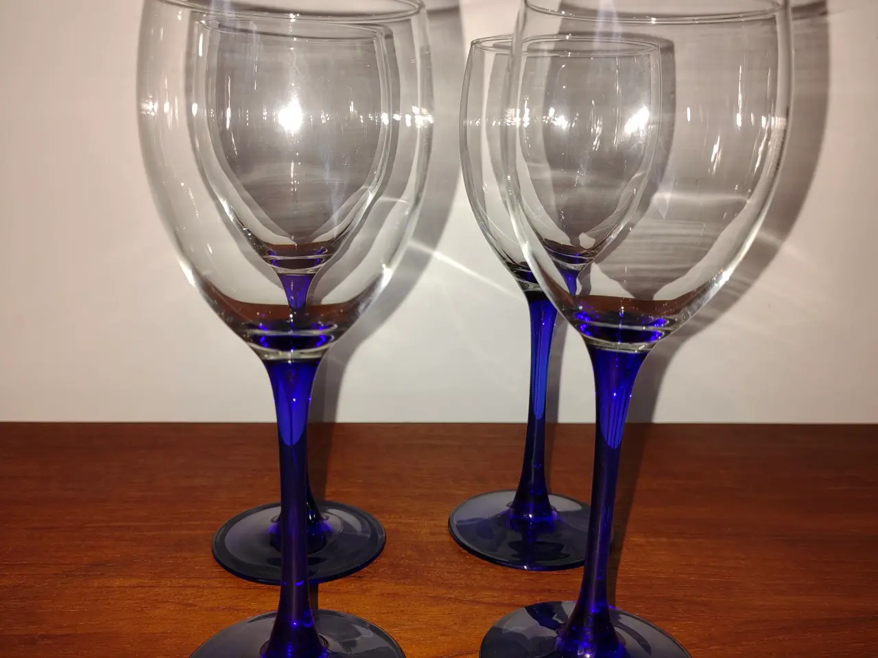 Billede 1 - Flotte Luminarc hvidvinsglas