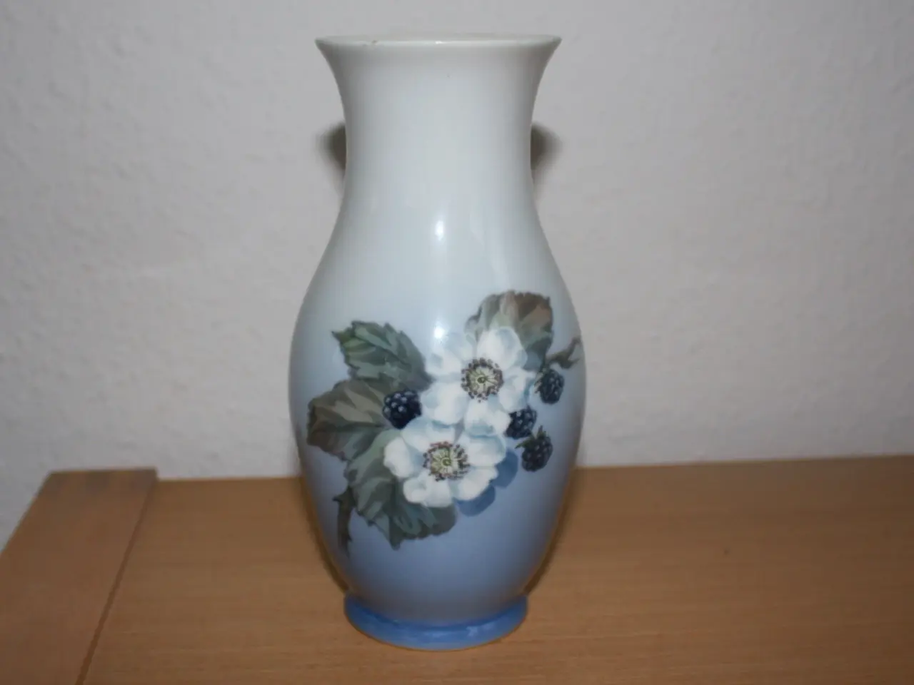 Billede 1 - Vase og skål med brombærranke fra RC