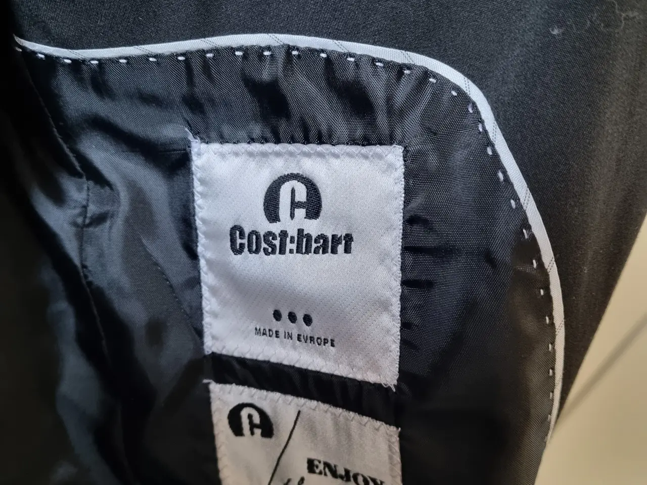 Billede 4 - Sort habitjakke fra Cost Bart str M