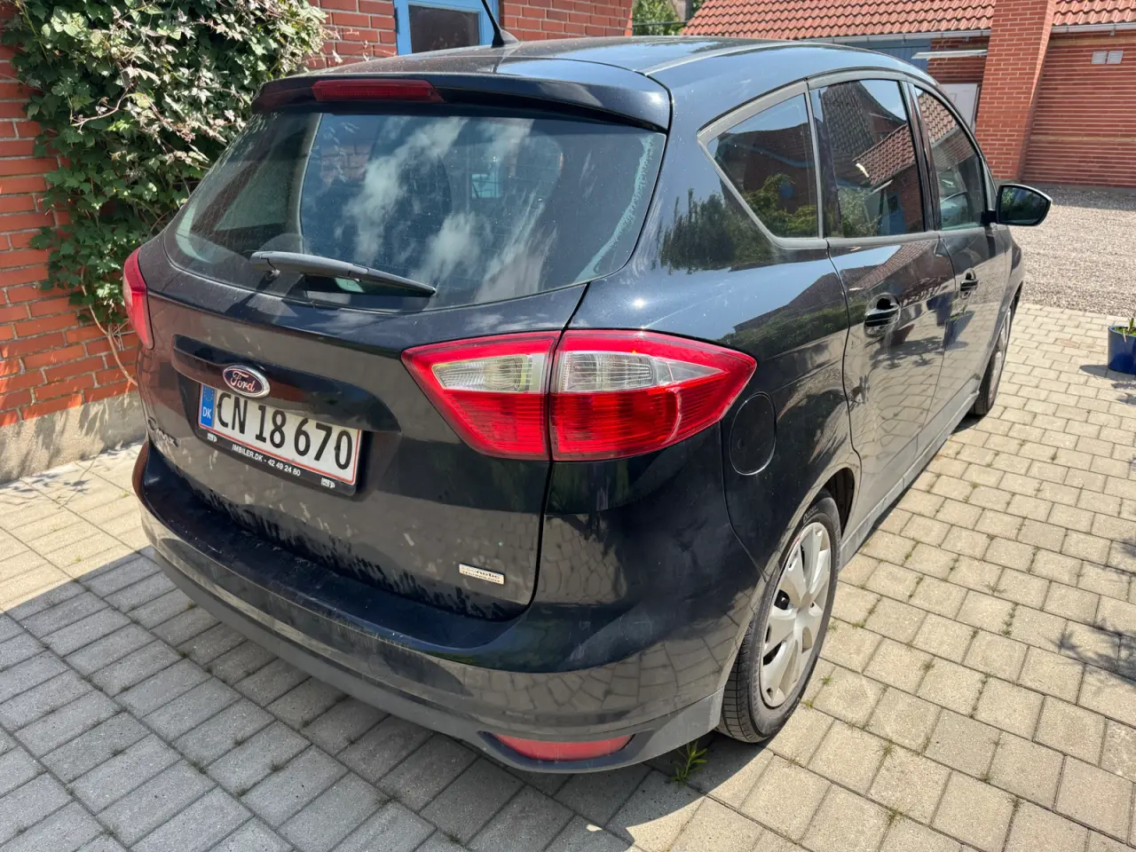 Billede 1 - Ford Cmax 2013 Sort