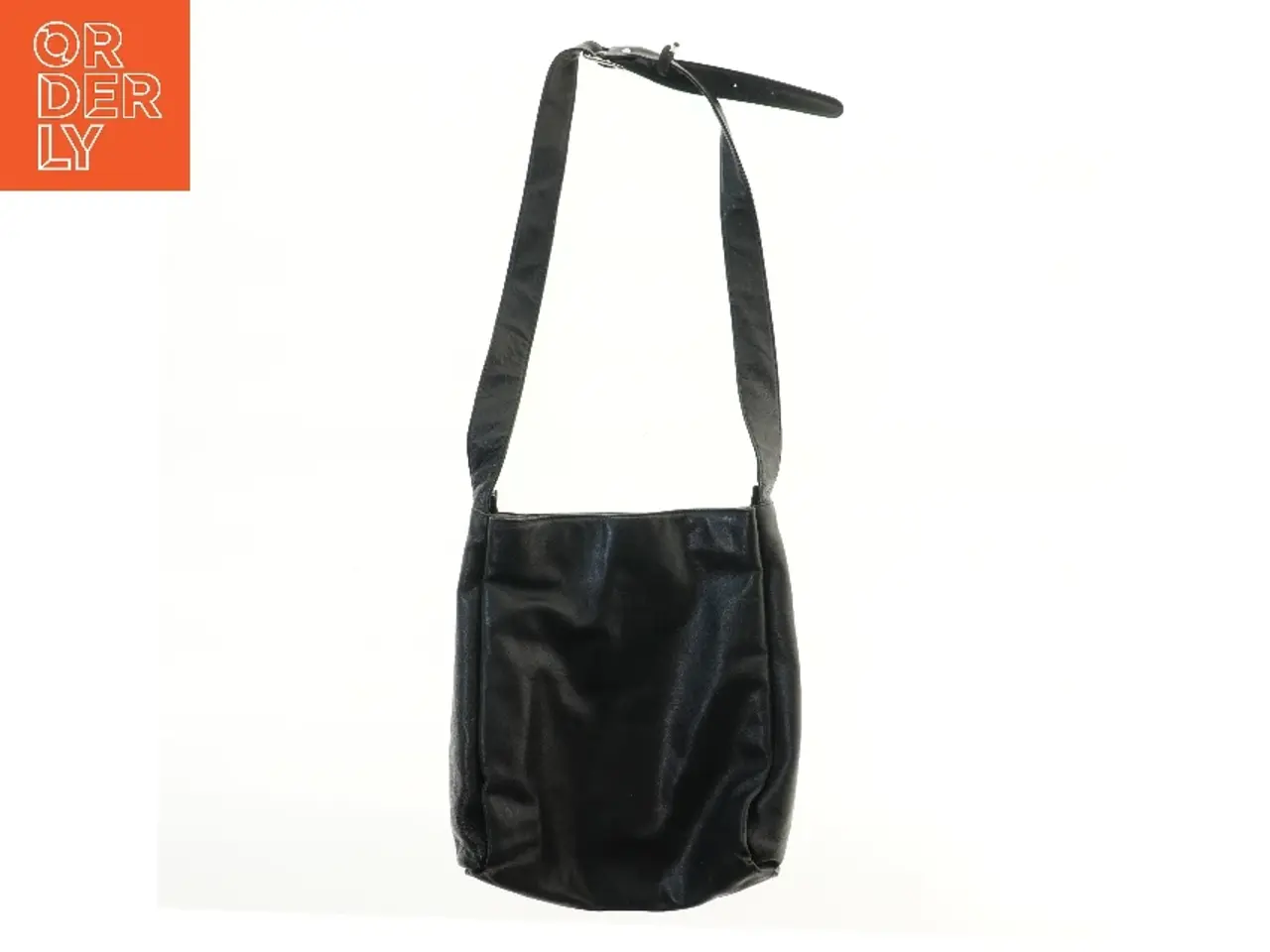 Billede 1 - Sort skuldertaske fra Bey Leder (str. 37x34 cm)