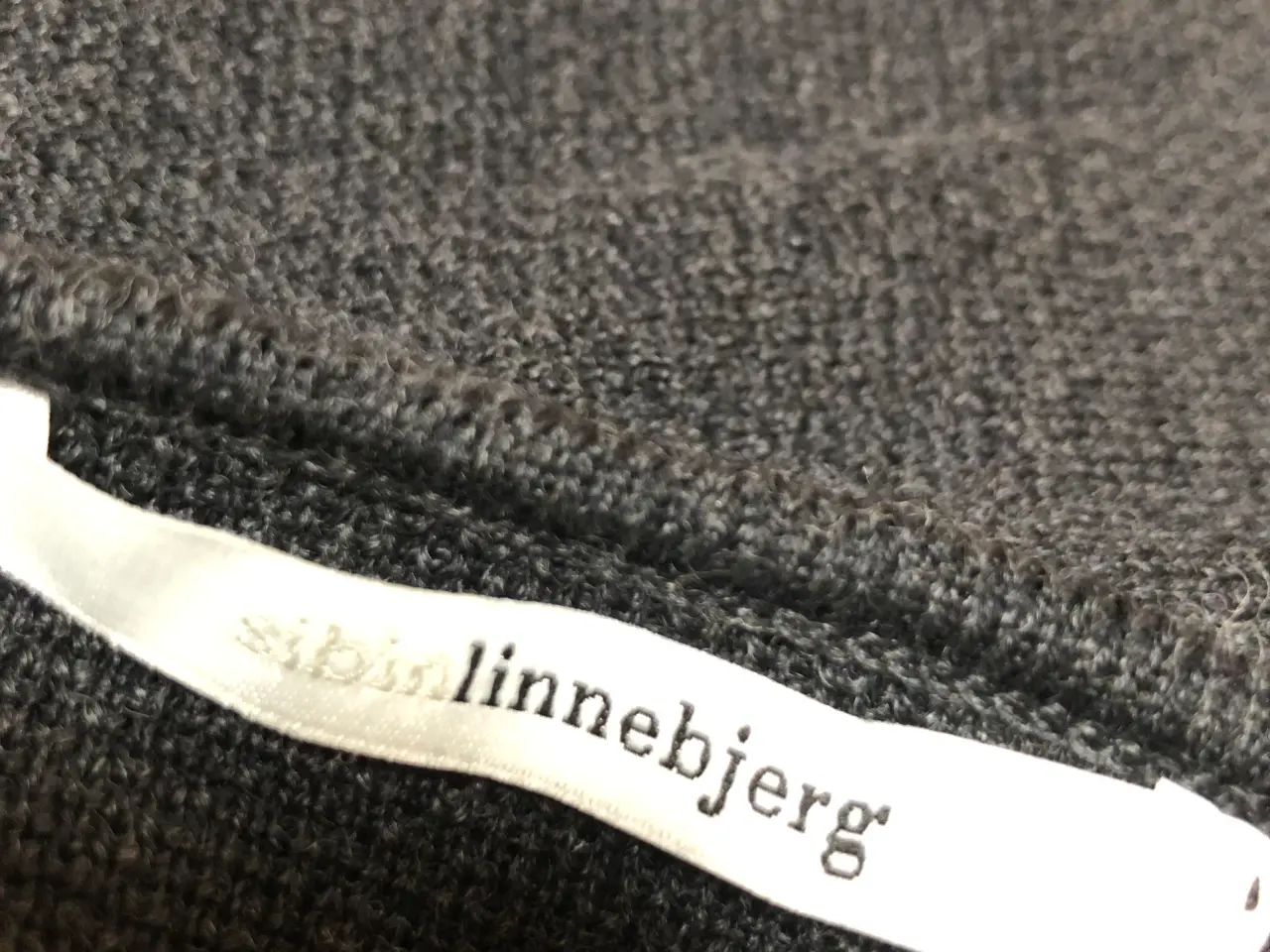 Billede 4 - Som ny Sibin Linnebjerg cardigan