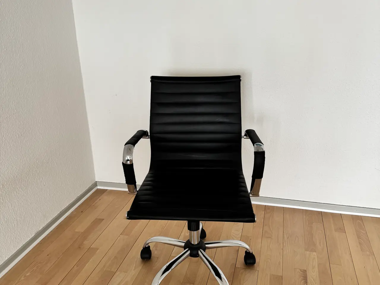 Billede 3 - Kontor stole til både voksne eller børn