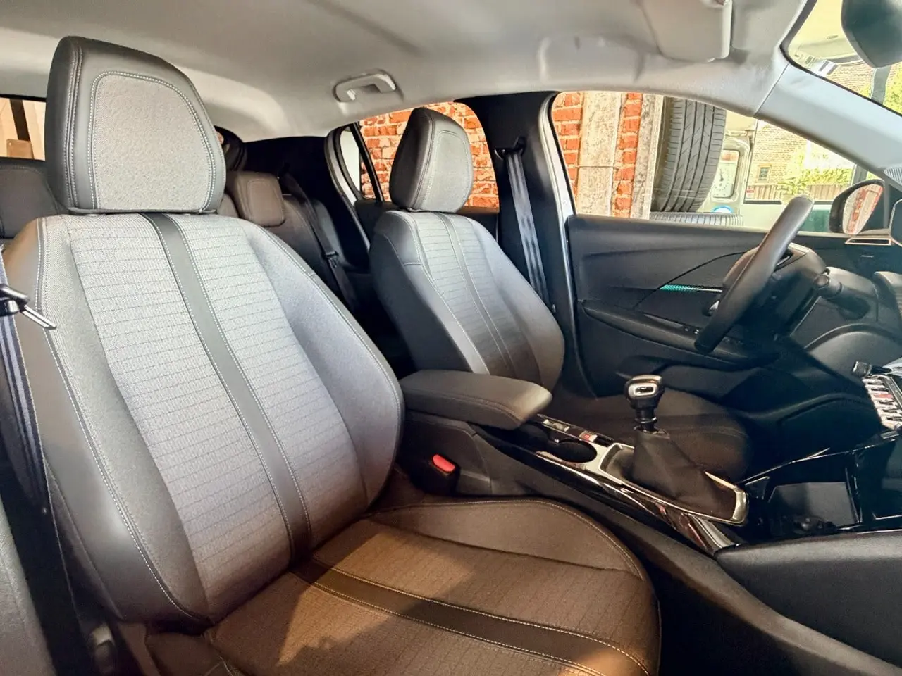 Billede 10 - Peugeot 208 1,2 PureTech 100 Allure Pack