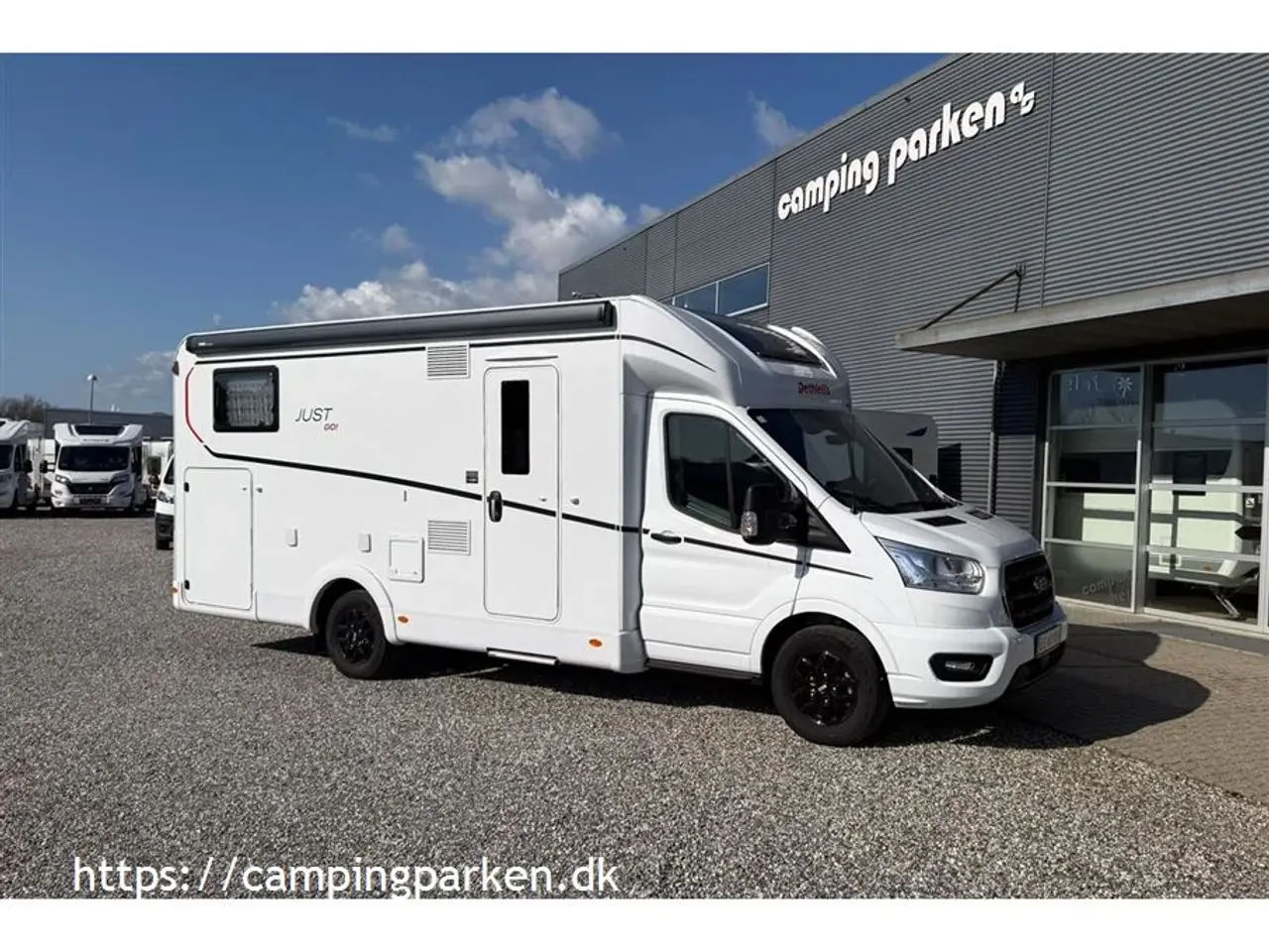 Billede 1 - 2024 - Dethleffs Just GO T7055 EB Lækker Dethleffs autocamper med enkeltsenge, automatgear og masser af udstyr
