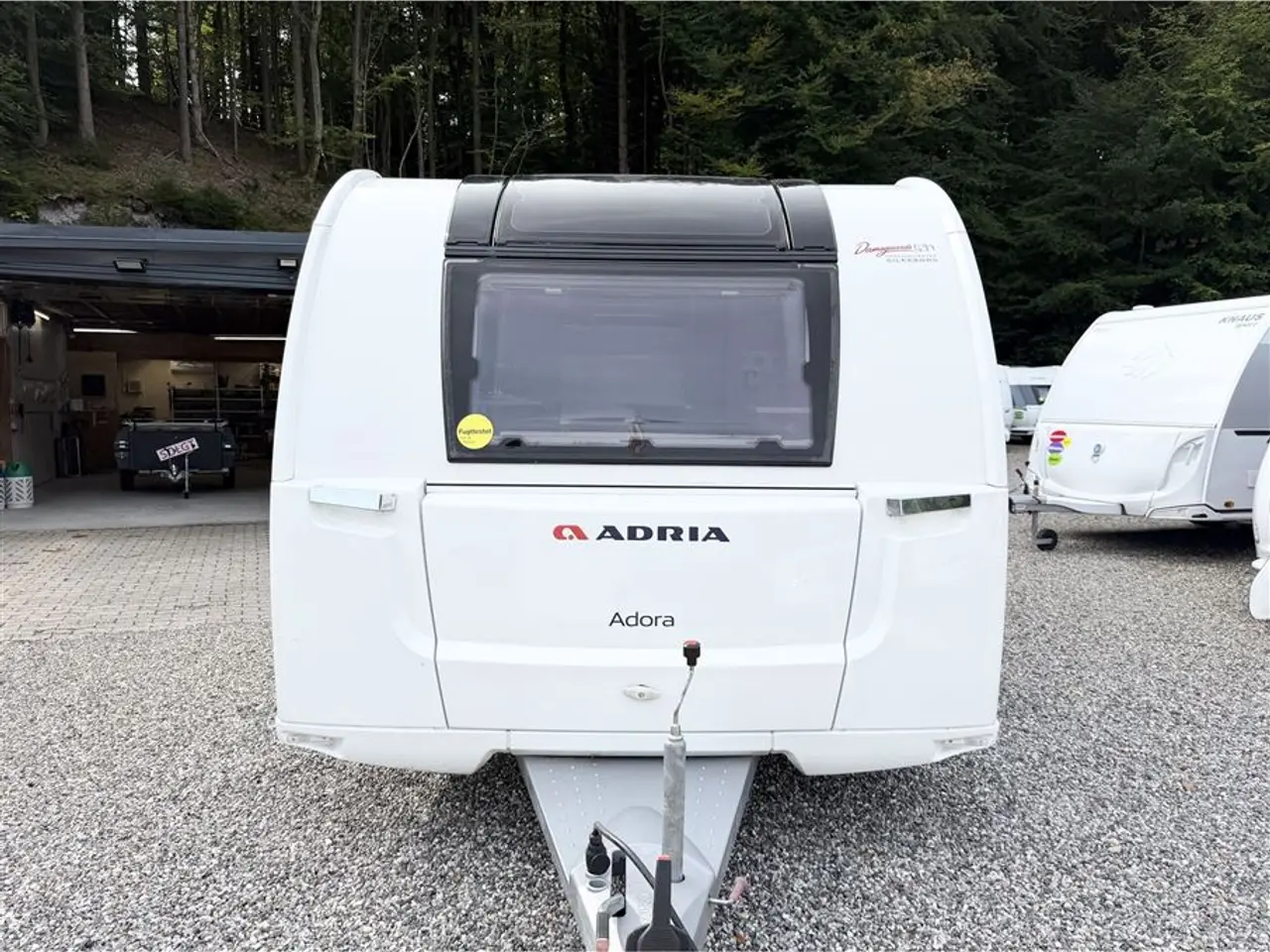 Billede 3 - 2020 - Adria Adora 593 UP Queensbed-Gulvtemperering-Ambientebelysning-Panorama