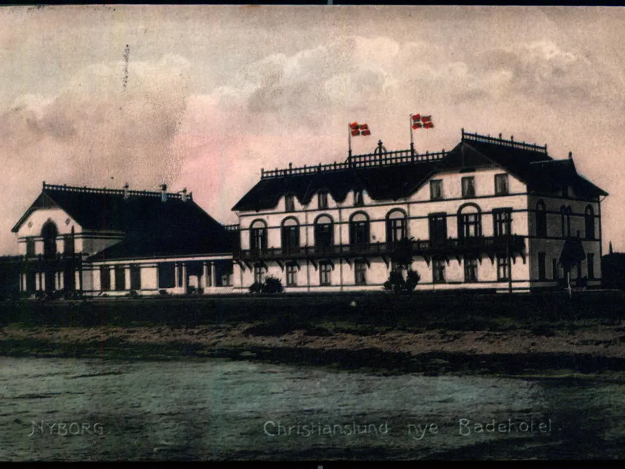 Billede 1 - Nyborg - Christianslund nye Badehotel - Stender 8445 - Brugt