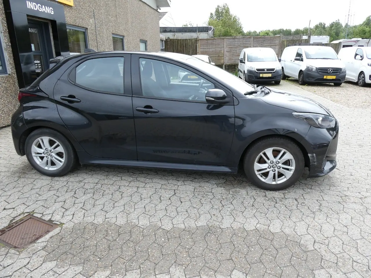 Billede 2 - Toyota Yaris 1,5 Hybrid Active e-CVT Van