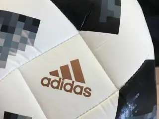 Adidas fodbold